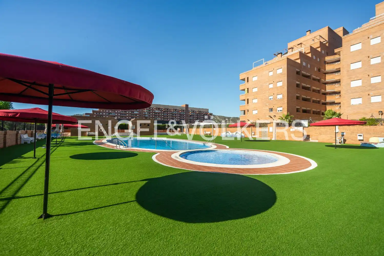 Piscina de Pis en venda en Oropesa del Mar / Orpesa amb Aire condicionat, Calefacció i Terrassa