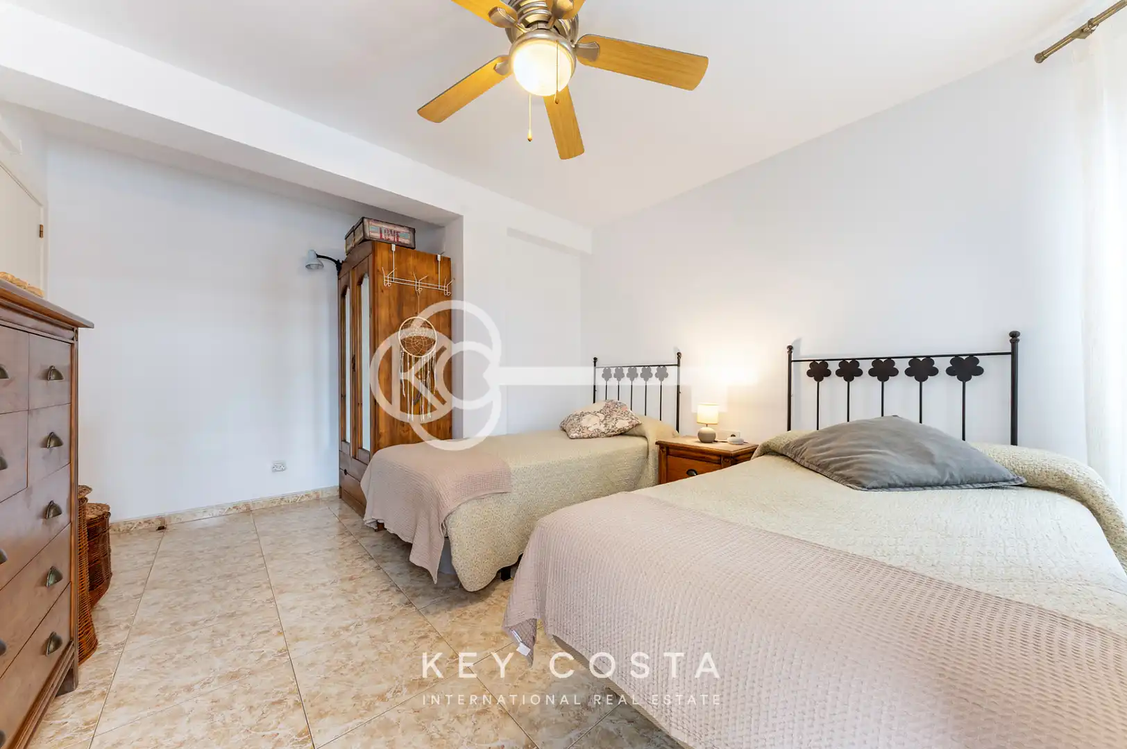 Schlafzimmer von Wohnung zum Verkauf in Alicante / Alacant mit Klimaanlage, Ofen und Waschmaschine