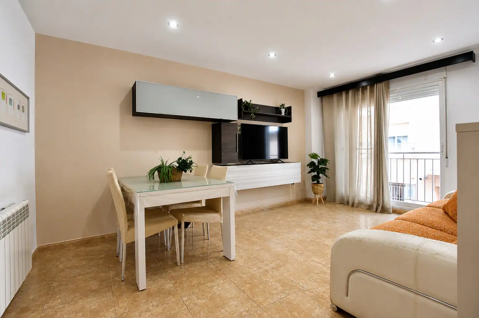 Appartamento con terrazza in vendita a Rafelbuñol-Rafelbunyol - CL CARMEN TAGLE