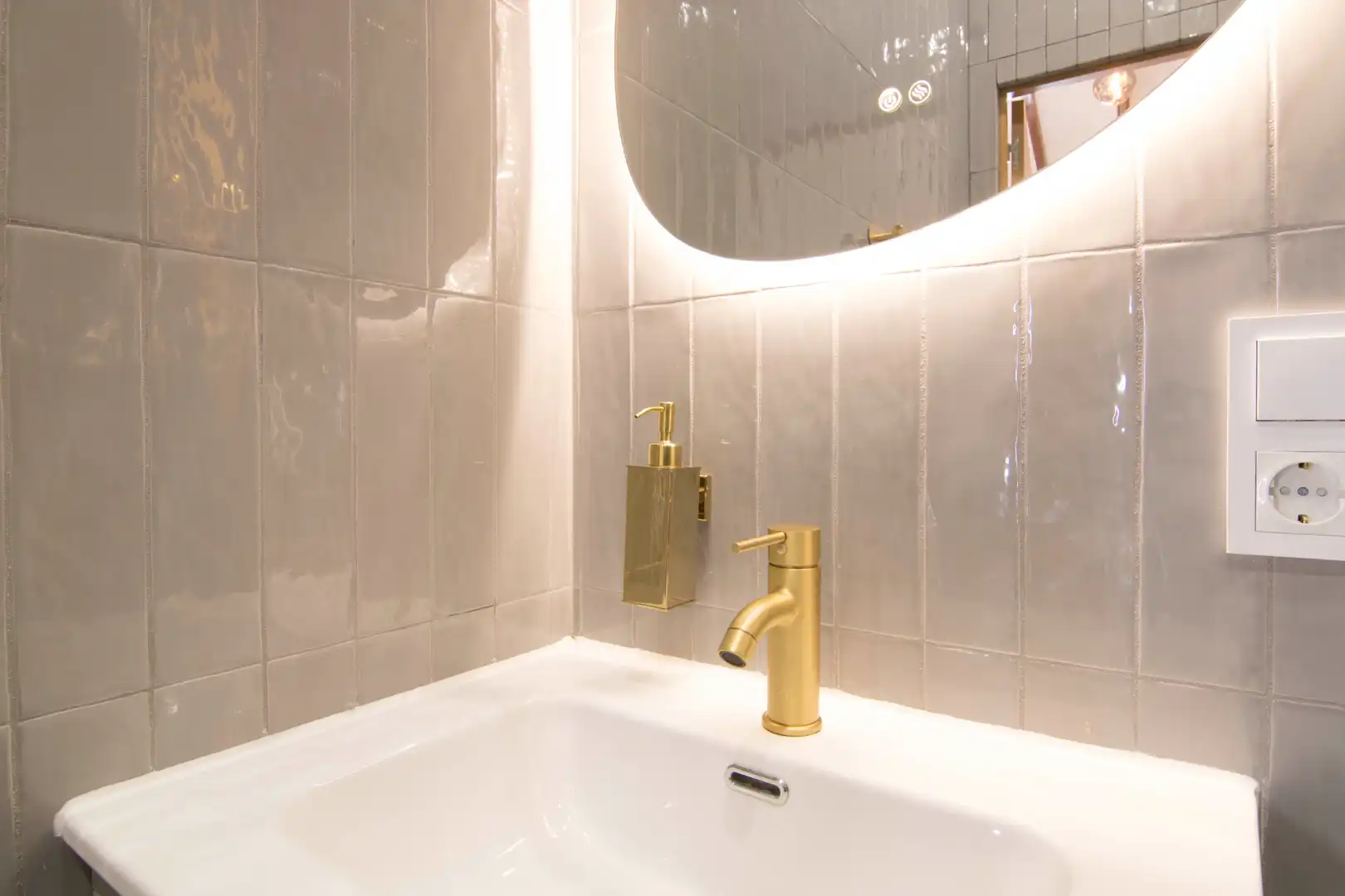 Badezimmer von Einfamilien-Reihenhaus zum Verkauf in Calpe / Calp mit Klimaanlage, Terrasse und Abstellraum