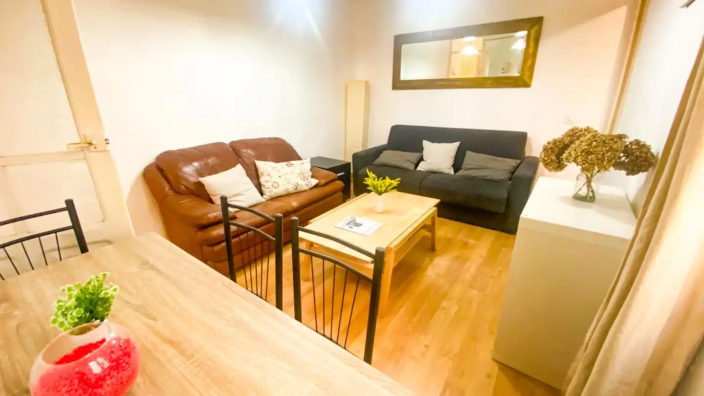 Flat for rent in De Fernández De Los Ríos, Arapiles