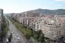 Individual en venda a Les Corts