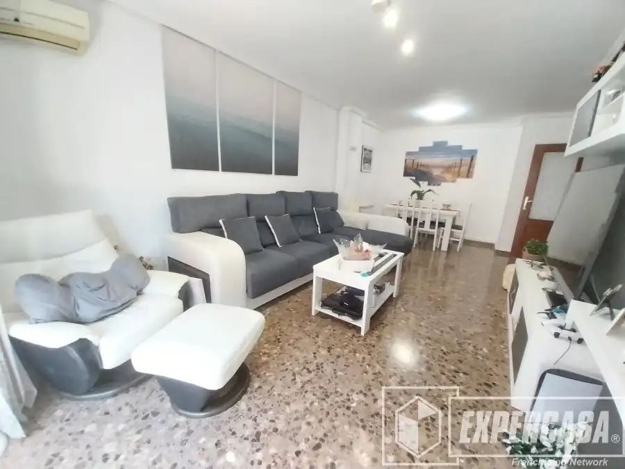 Piso con ascensor en venta en Zona Avenida al Vedat, imagen 3