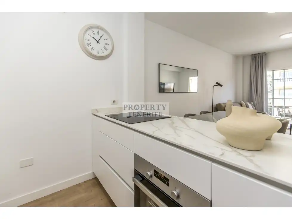 Cocina de Piso en venta en Arona con Terraza y Piscina
