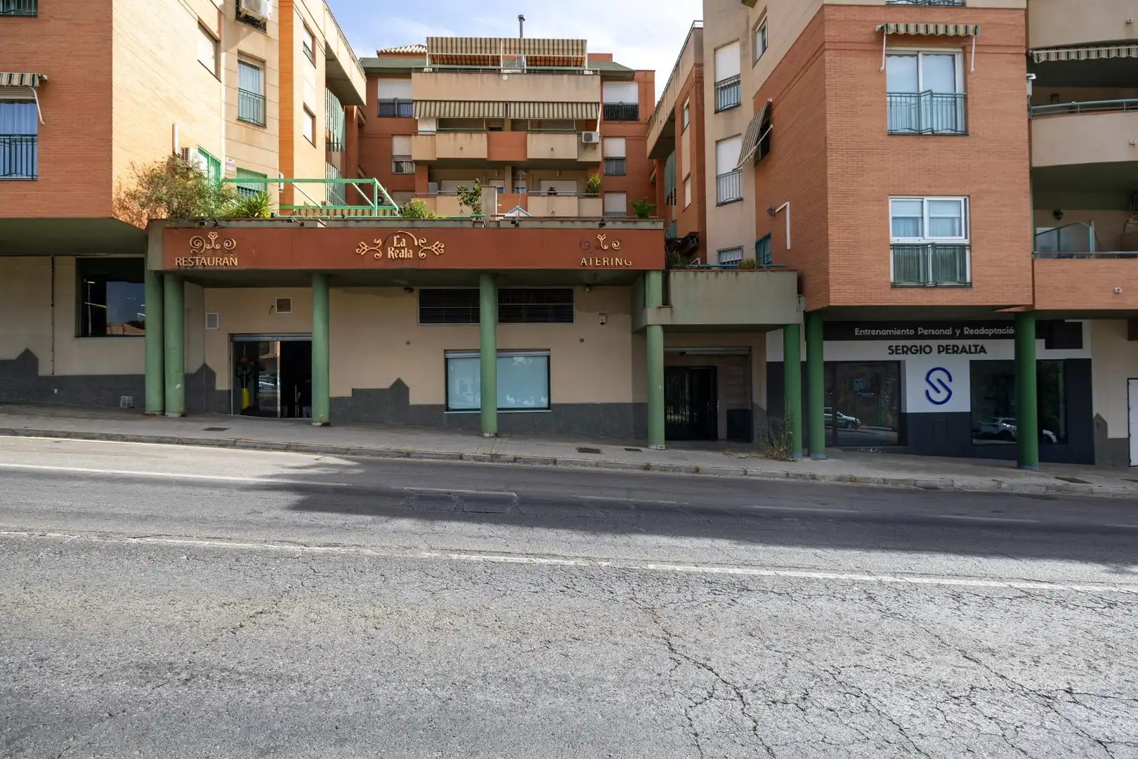 Local comercial en venta en Avenida Santa Maria de la Alhambra