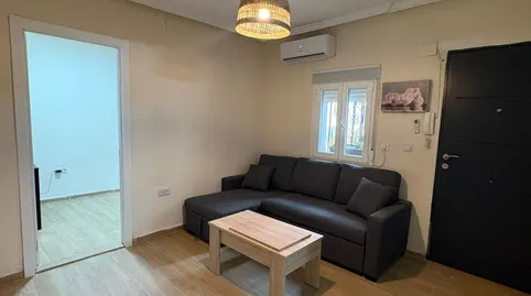 Foto 3 de Planta baixa de lloguer a Calle Calle Manuel Maroto, San Diego, Madrid Capital