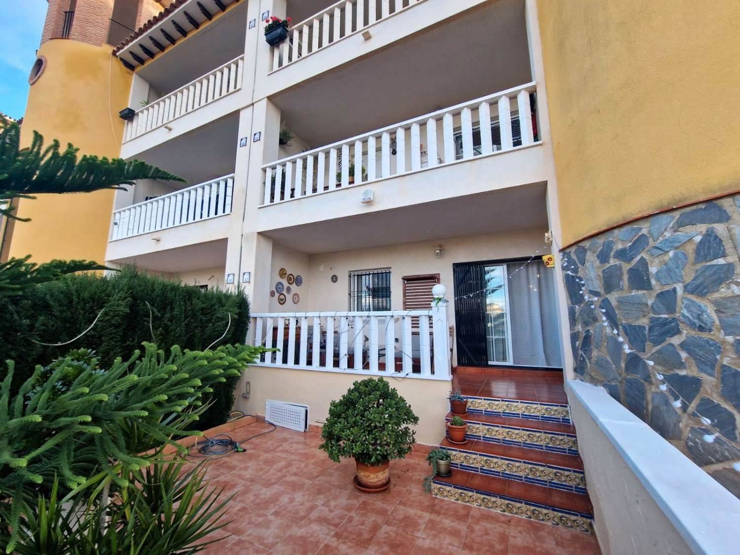 Exterior view of Apartment for sale in Orihuela  with Air Conditioner, Heating and Terrace