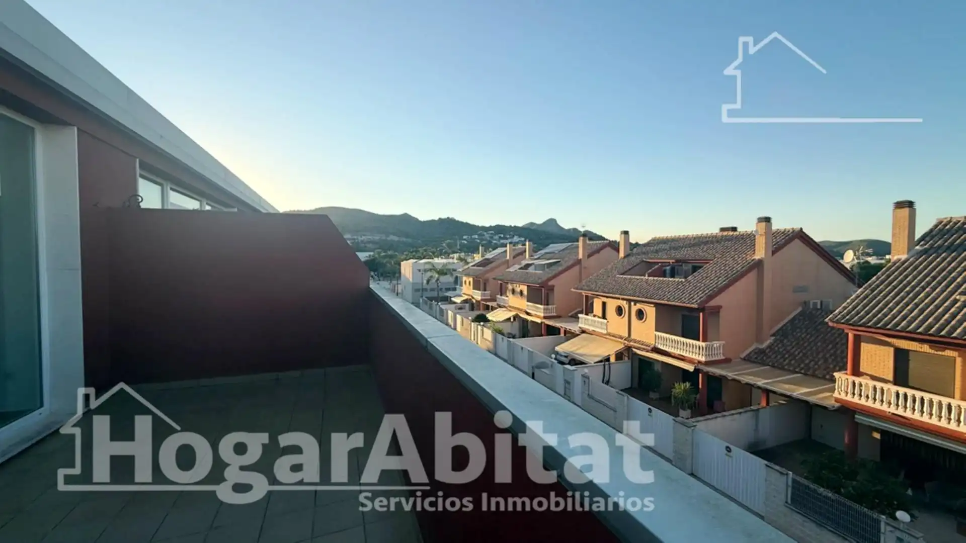 Adossat amb terrassa en venda a Calle les Germanías, imagen 15