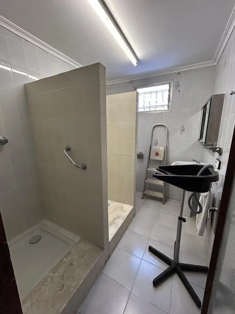 Bathroom of Flat for sale in Valencia  with Air Conditioner, Terrace and Balcony