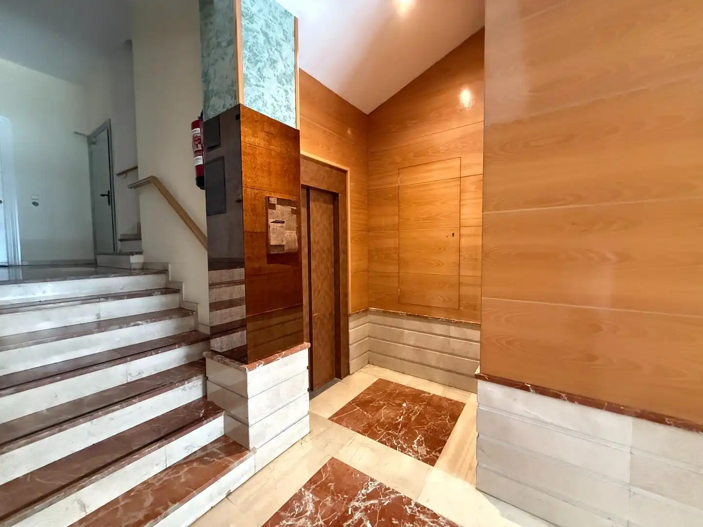 Piso de alquiler en Zaragoza con Aire acondicionado, Calefacción y Parquet