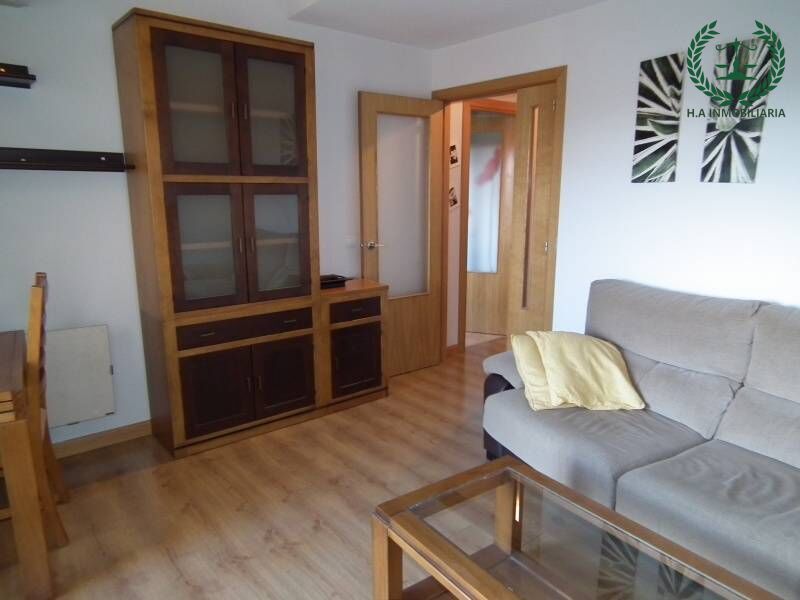 Wohnzimmer von Wohnung miete in Pedrezuela mit Klimaanlage, Heizung und Abstellraum