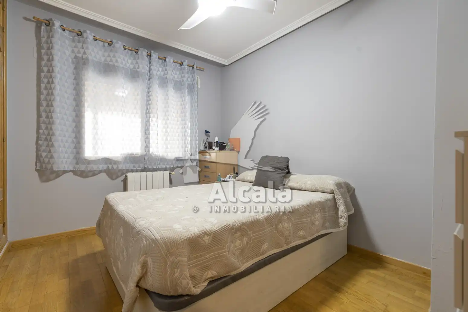 Bedroom of Flat for sale in Alcalá de Henares  with Air Conditioner, Heating and Private garden