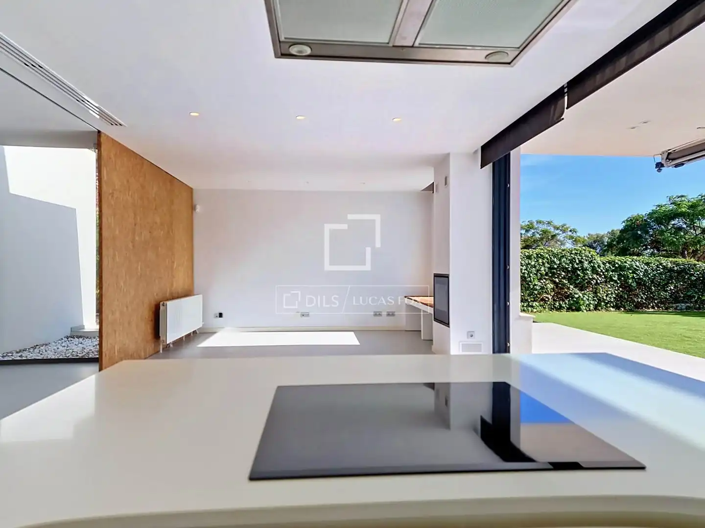 Küche von Haus oder Chalet zum Verkauf in Vilanova i la Geltrú mit Klimaanlage, Heizung und Privatgarten