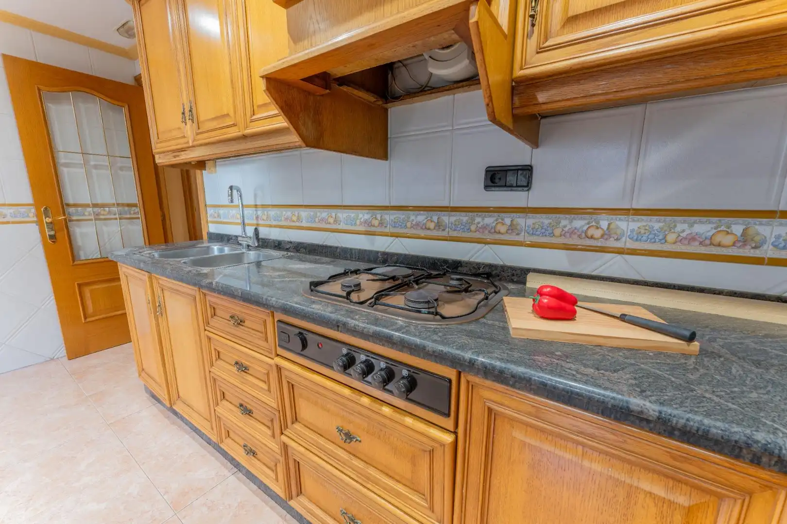 Cocina de Piso en venta en Alicante / Alacant con Aire acondicionado