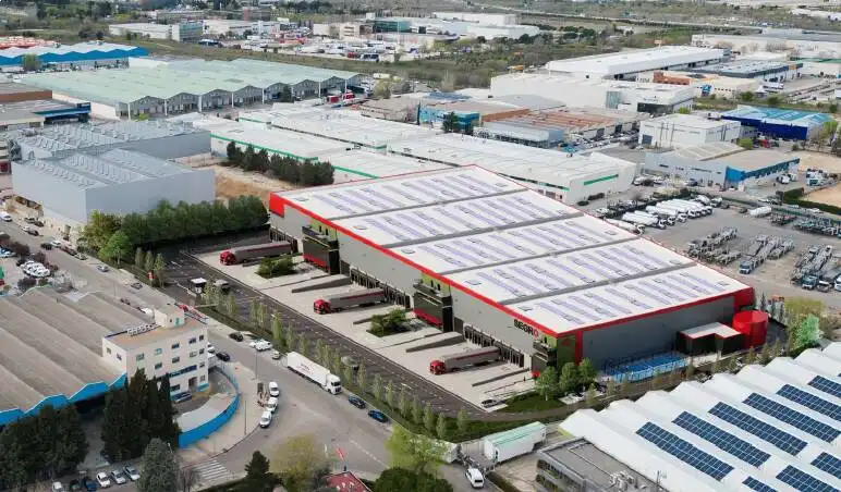 Industrial building to rent in El Barral Ferial