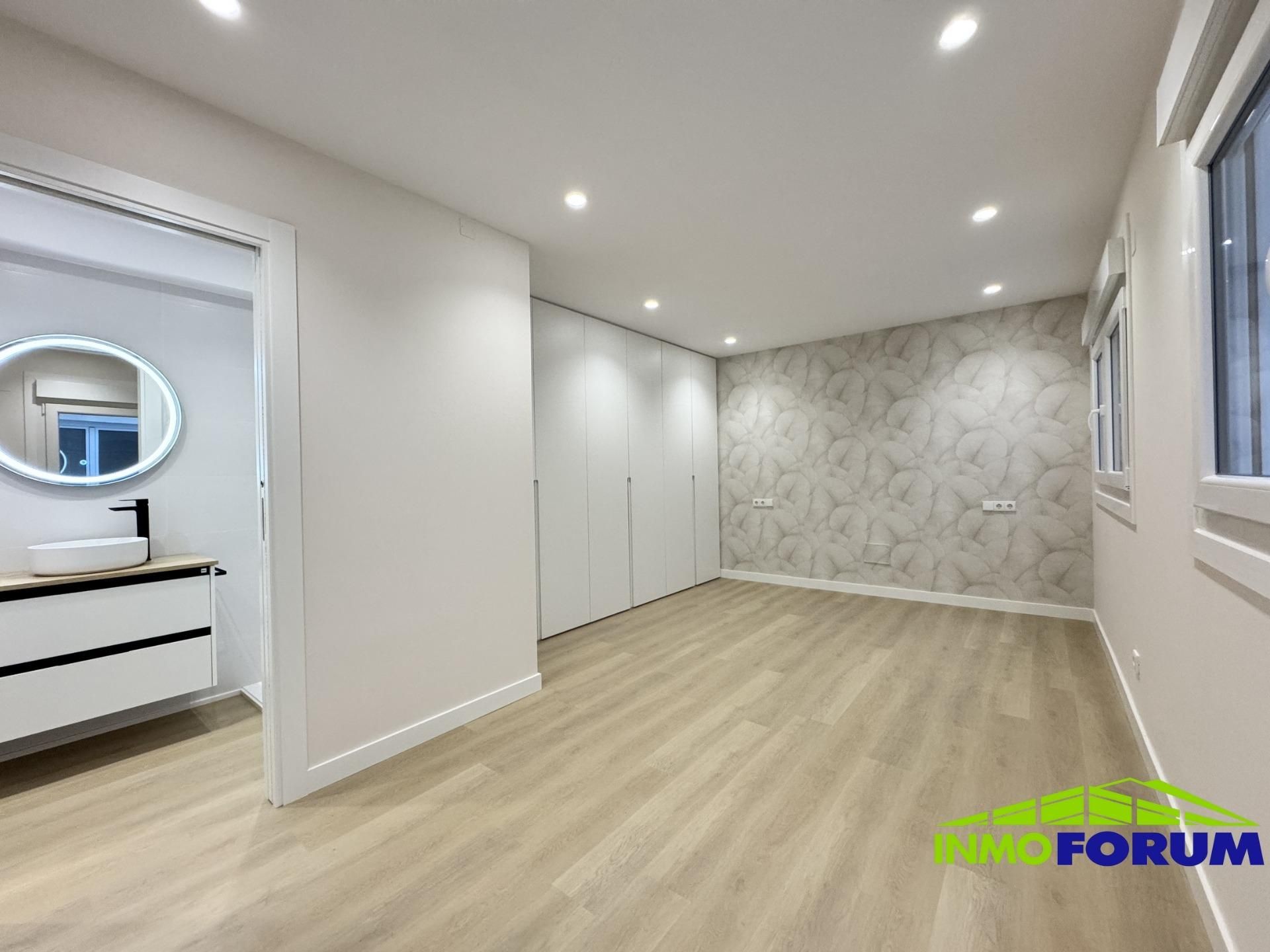 Flat for sale in Avenida Hércules, Monte Alto - Zalaeta - Atocha