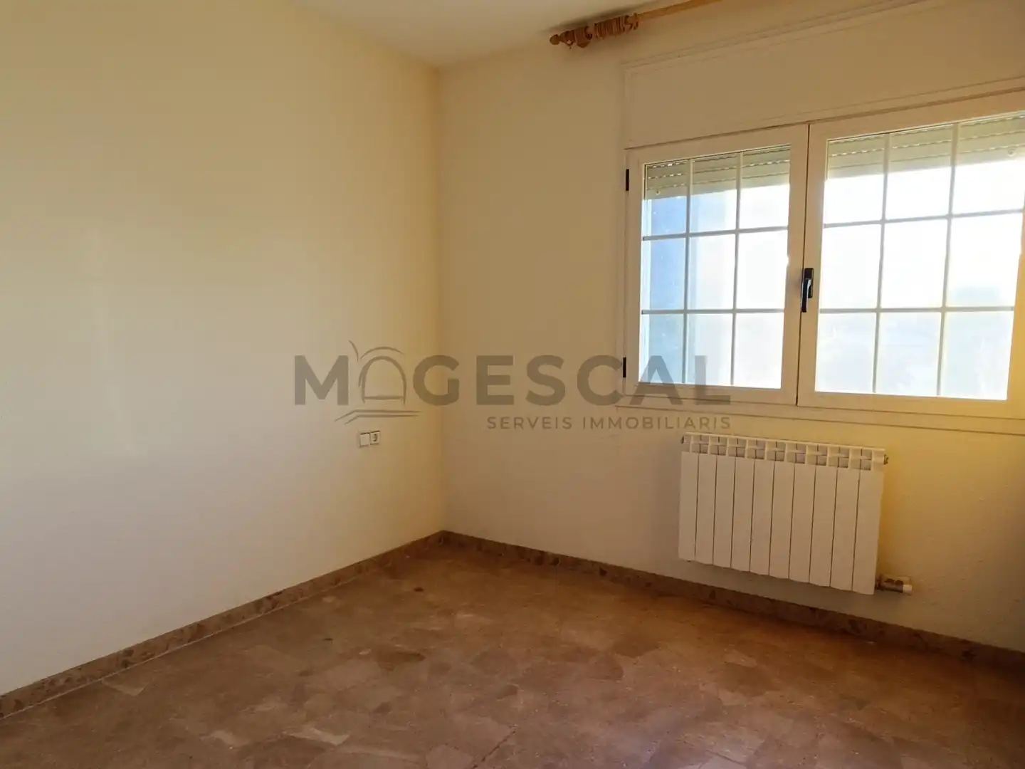 Dormitori de Casa o xalet en venda en Caldes de Montbui amb Calefacció, Terrassa i Traster