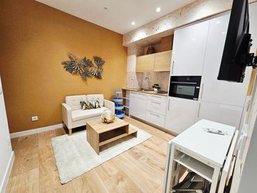 Piso en venta en Calle de Andrés Borrego