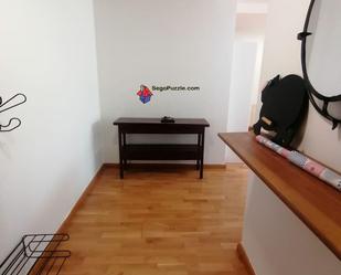 Dormitori de Apartament de lloguer en Bernuy de Porreros amb Calefacció, Terrassa i Moblat