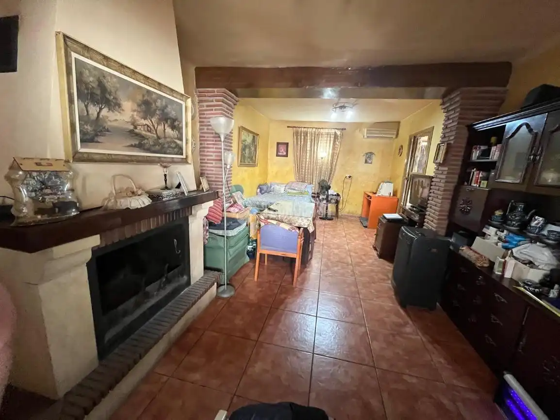 Casa aparellada en venda a Pinos Puente, imagen 4