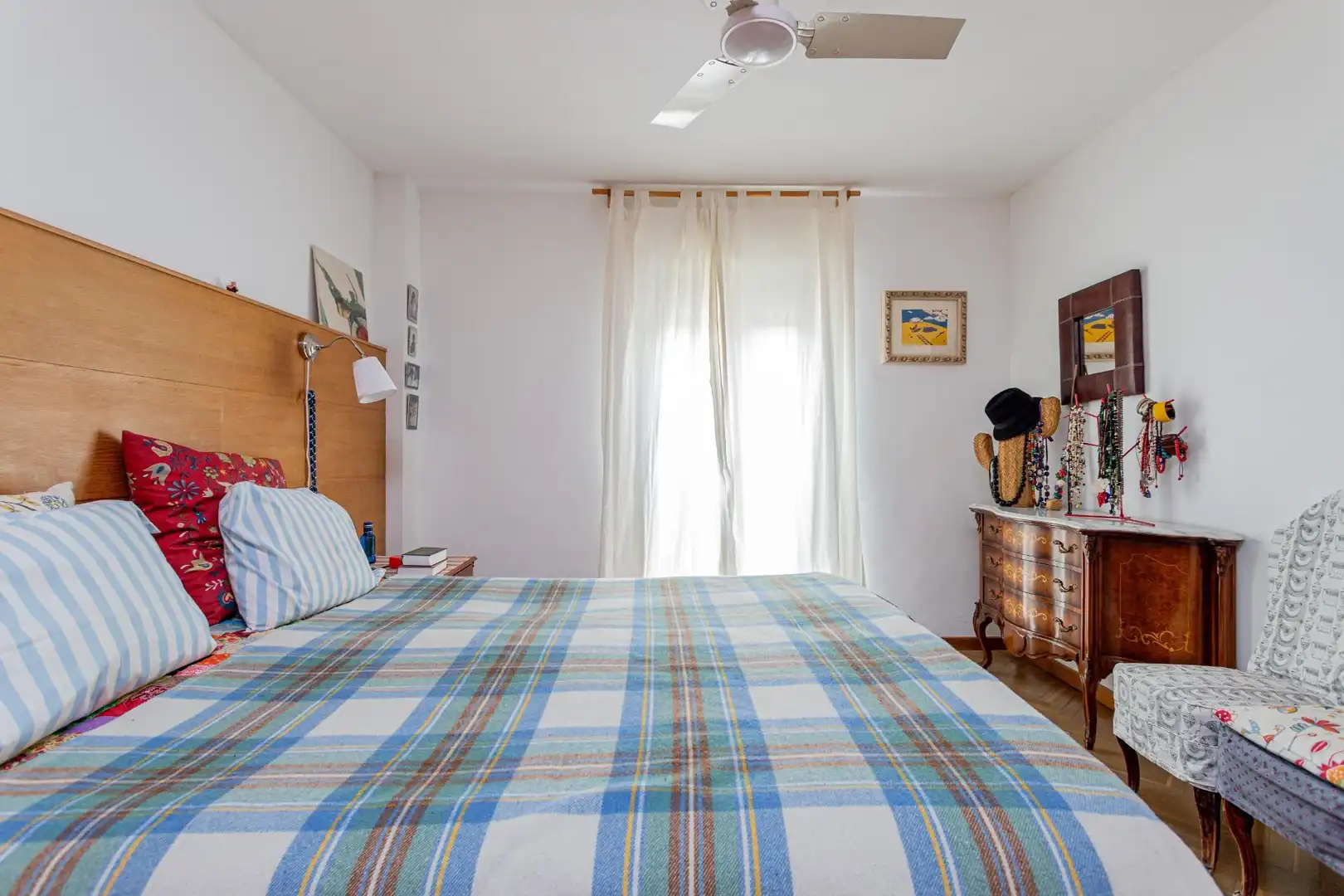 Dormitori de Casa adosada en venda en Tres Cantos amb Calefacció, Terrassa i Traster