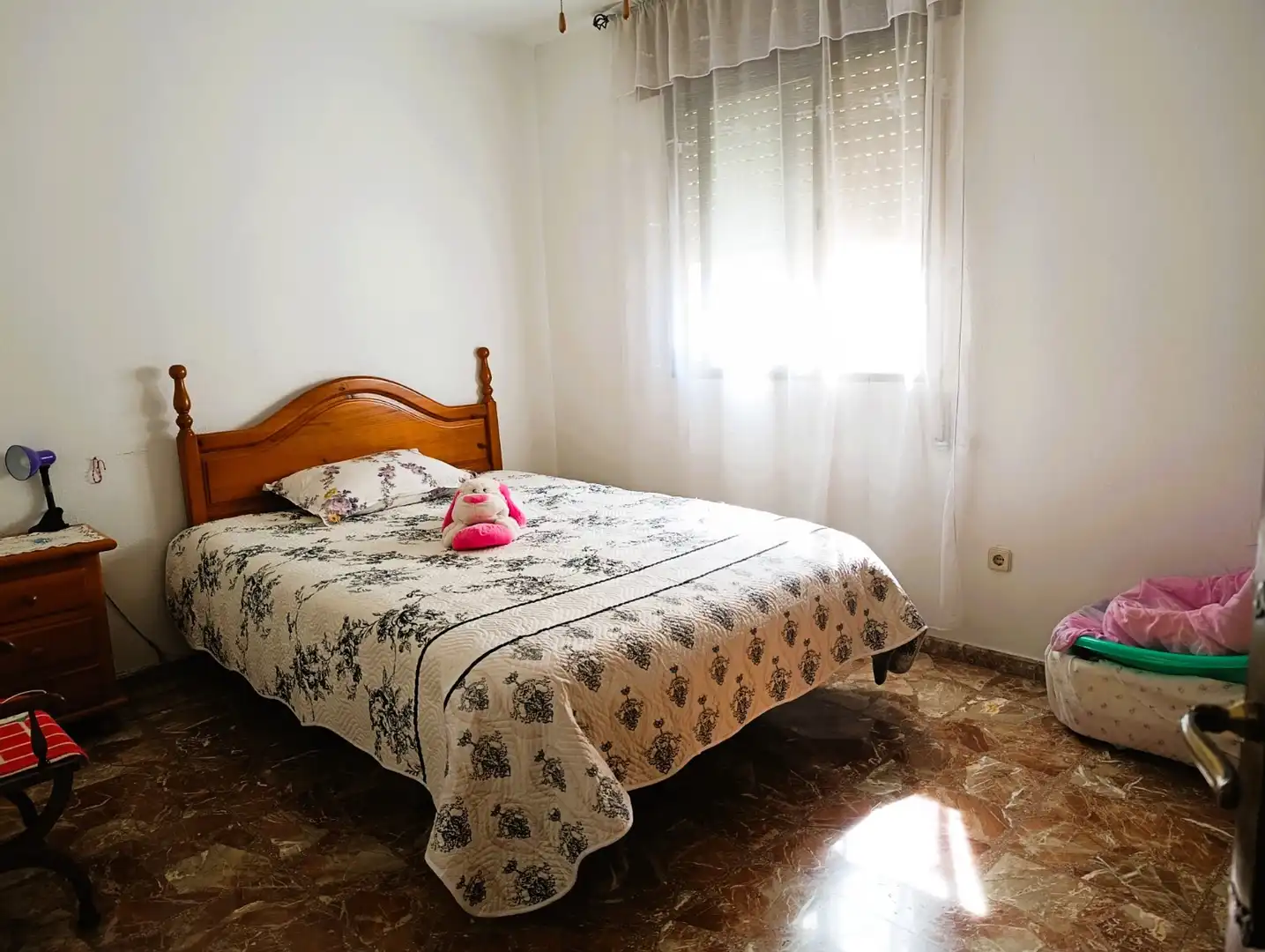 Habitación de Casa adosada en venta en Berja con Amueblado y Balcón