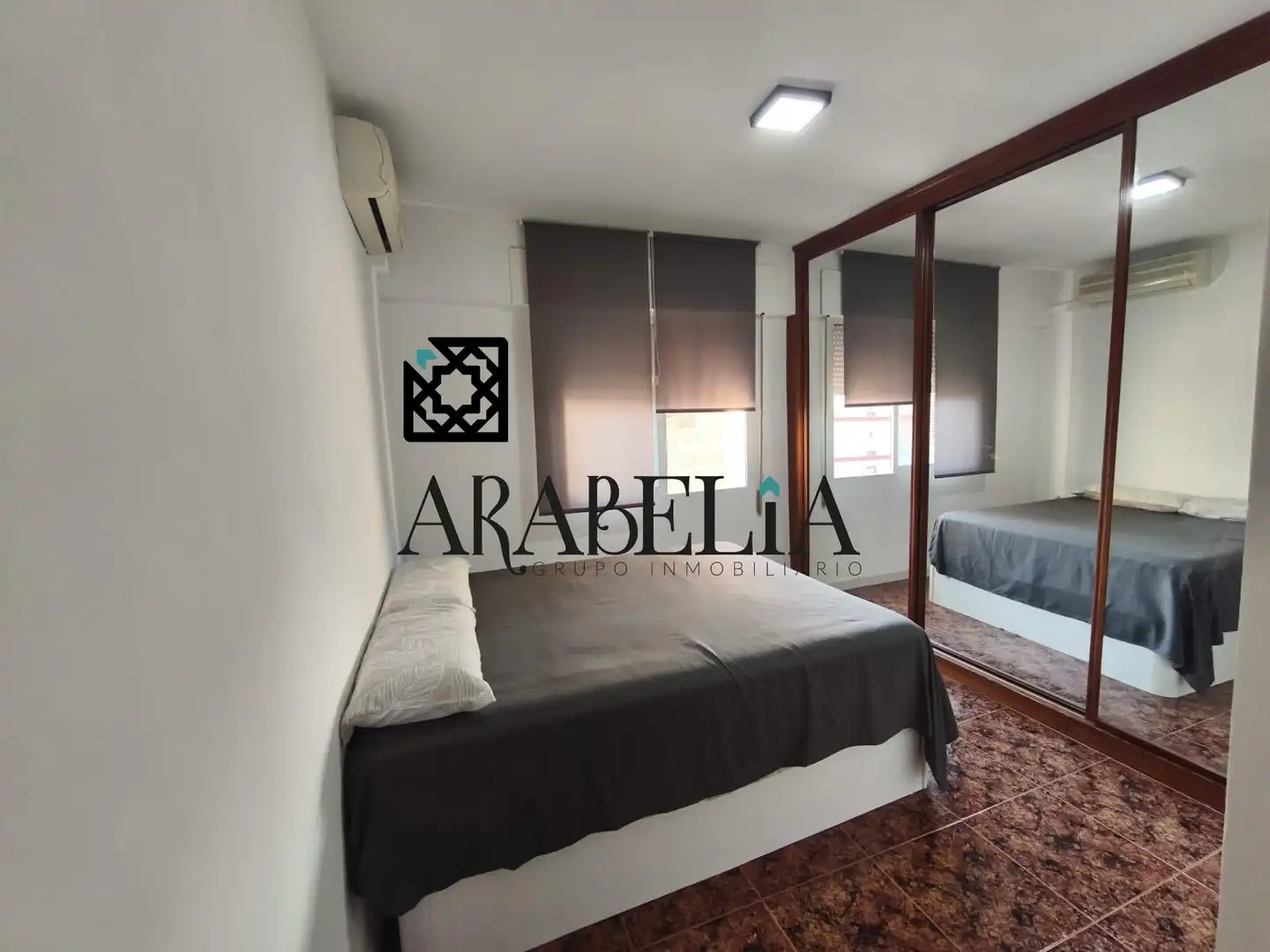 Bedroom of Flat for sale in Córdoba  with Air Conditioner