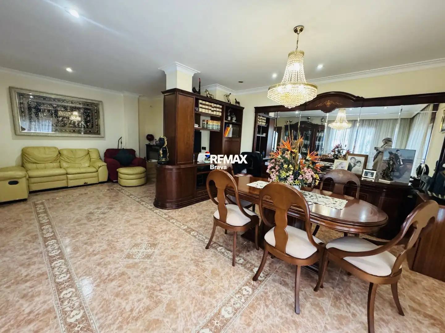 Comedor de Casa o chalet en venta en Girona con Aire acondicionado, Jardín privado y Terraza