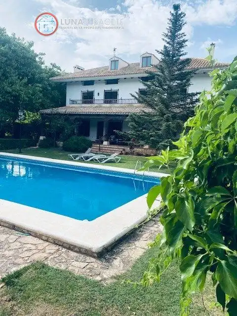 Houses for sale in Pedanías - Extrarradio
