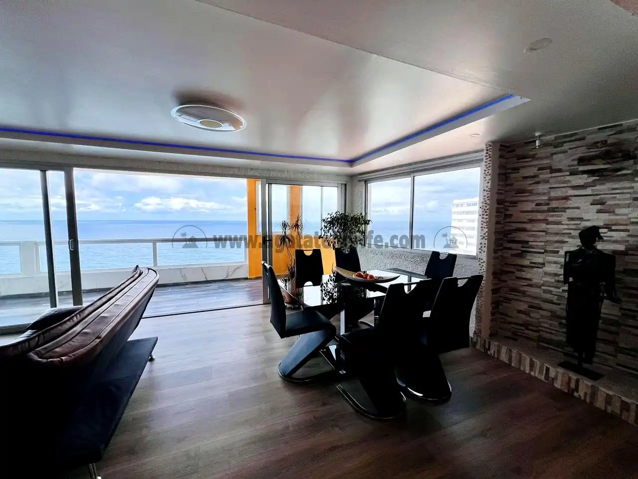 Comedor de Piso en venta en Los Realejos con Parquet y Amueblado