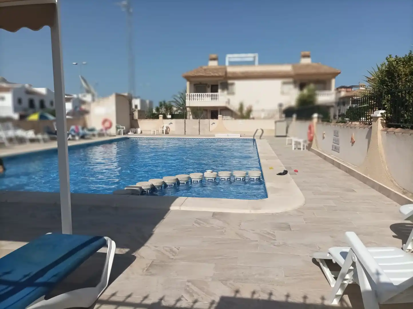 Piscina de Casa o xalet en venda en Orihuela amb Jardí privat i Piscina comunitària