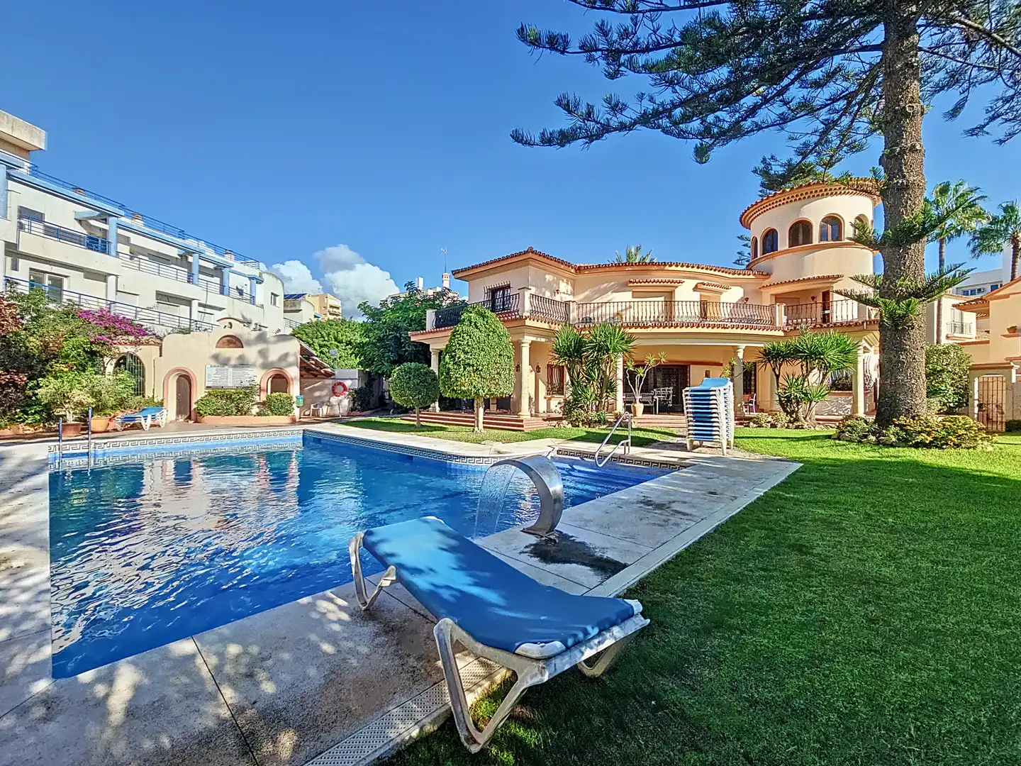 Adossat amb piscina en venda a Estepona Pueblo, imagen 45
