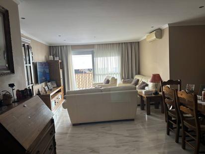 Living room of Flat for sale in Marbella  with Air Conditioner, Heating and Terrace