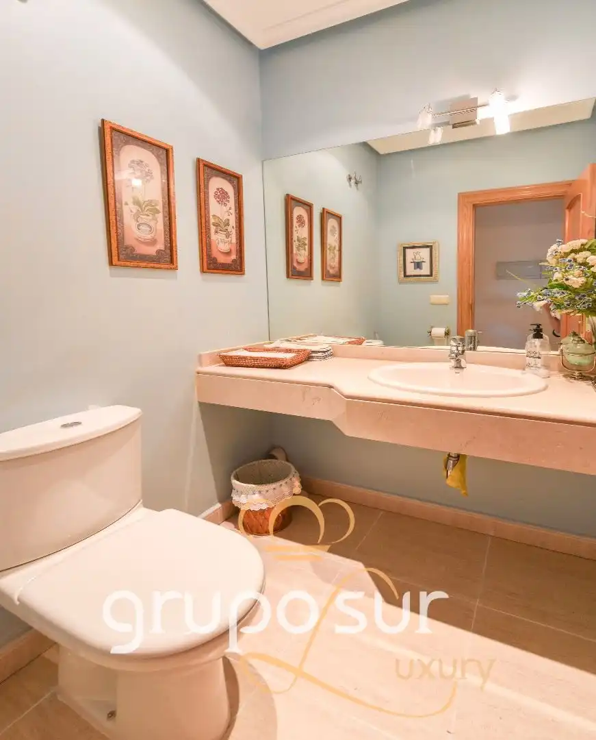 Casa o xalet en venda a Calle de la Fuente del Berrocal, 1, El Berrocal