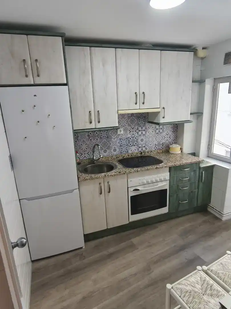 Kitchen of Flat for share in Los Bloques