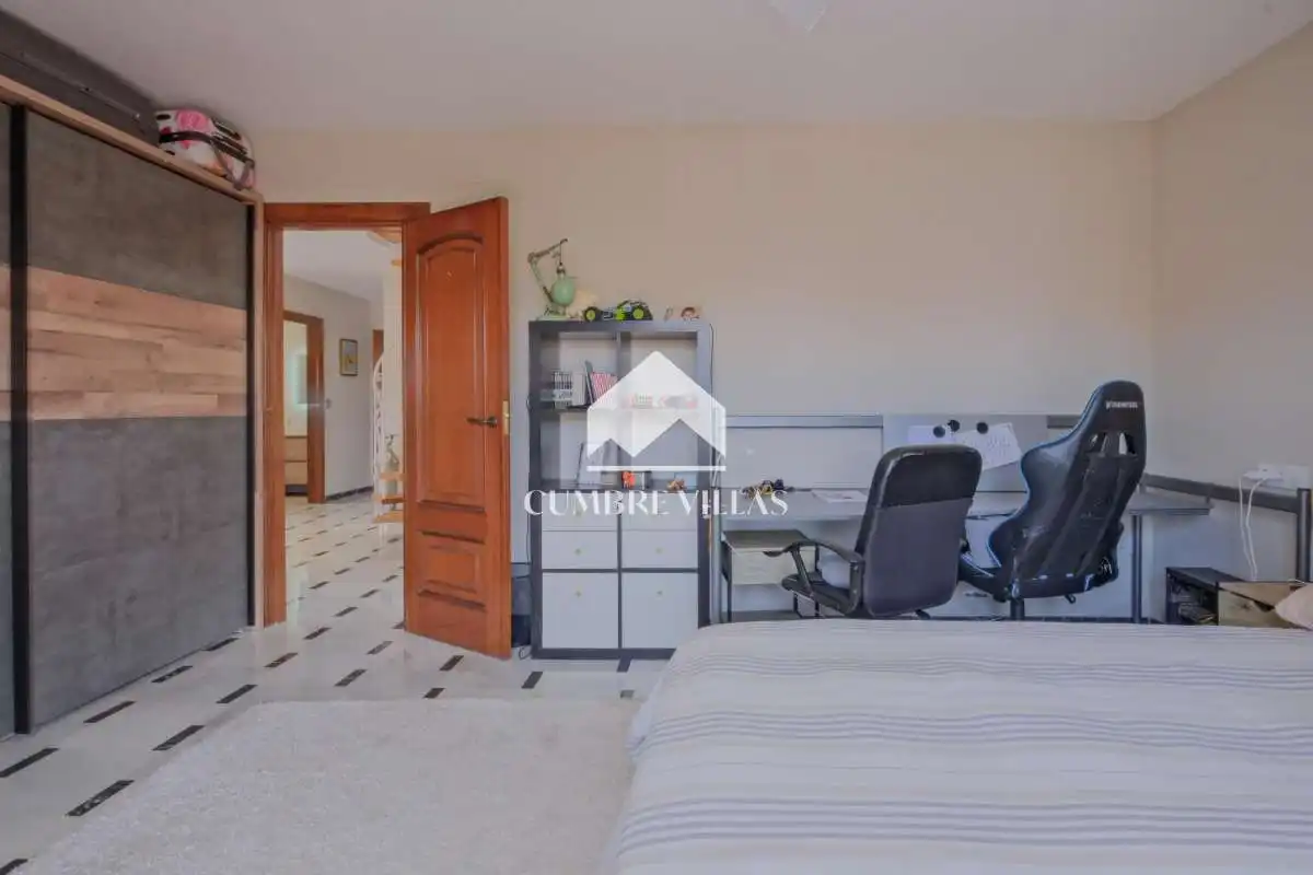 Habitación de Casa o chalet en venta en Almuñécar con Jardín privado, Terraza y Amueblado