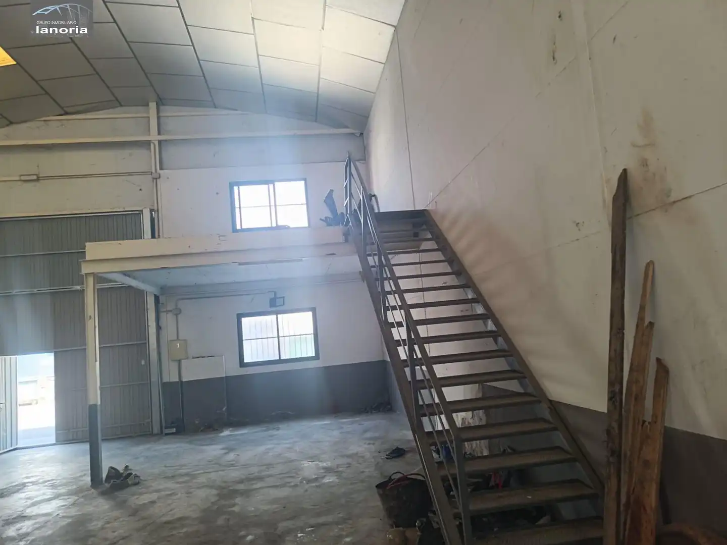 Nave industrial de alquiler en Chinchilla de Monte-Aragón