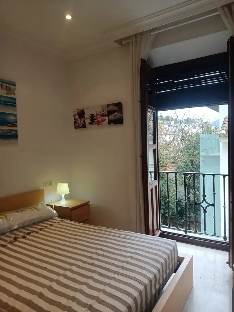 Dachboden zur Miete in Calle Santa Escolástica, San Matías - Realejo