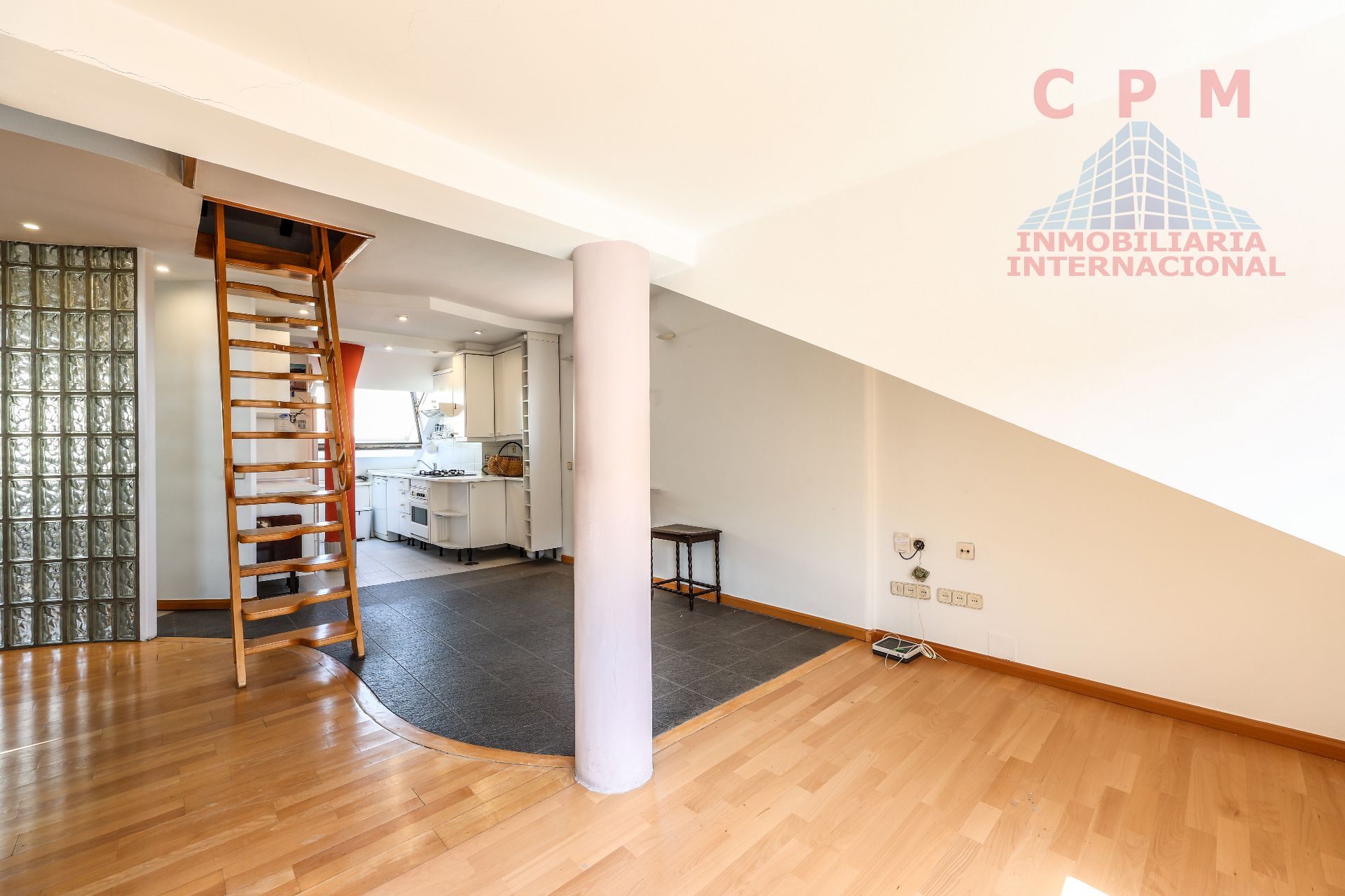 Maisonette zur Miete in  Madrid Capital mit Klimaanlage, Heizung und Parkett