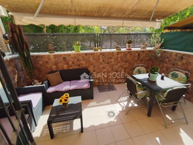 Casa adosada en Venta en Las Fuentes - Los Cipreses