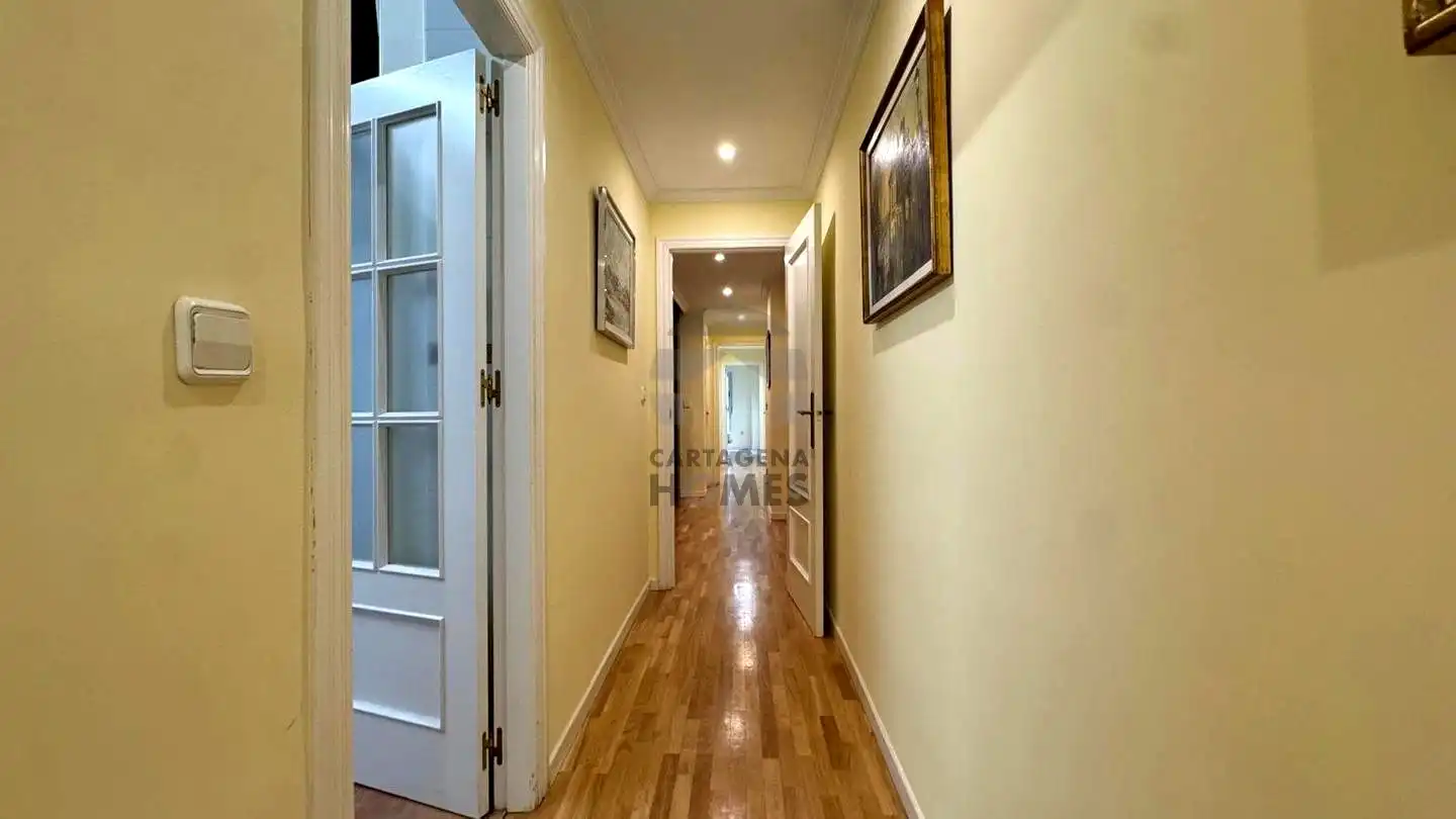 Flat for sale in Cartagena  with Air Conditioner, Parquet flooring and Storage room