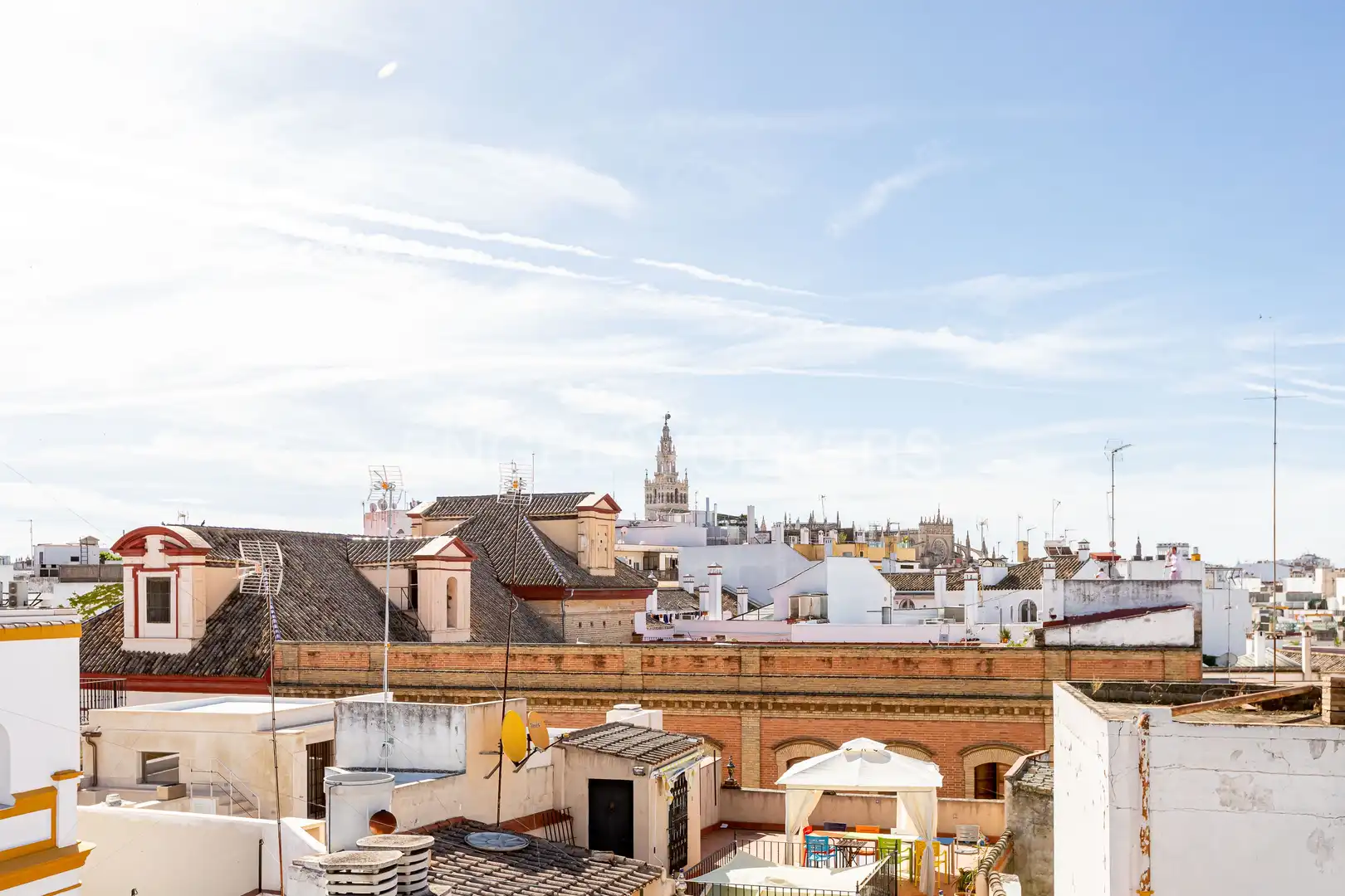 Exterior view of Attic for sale in Sevilla  with Air Conditioner, Heating and Terrace