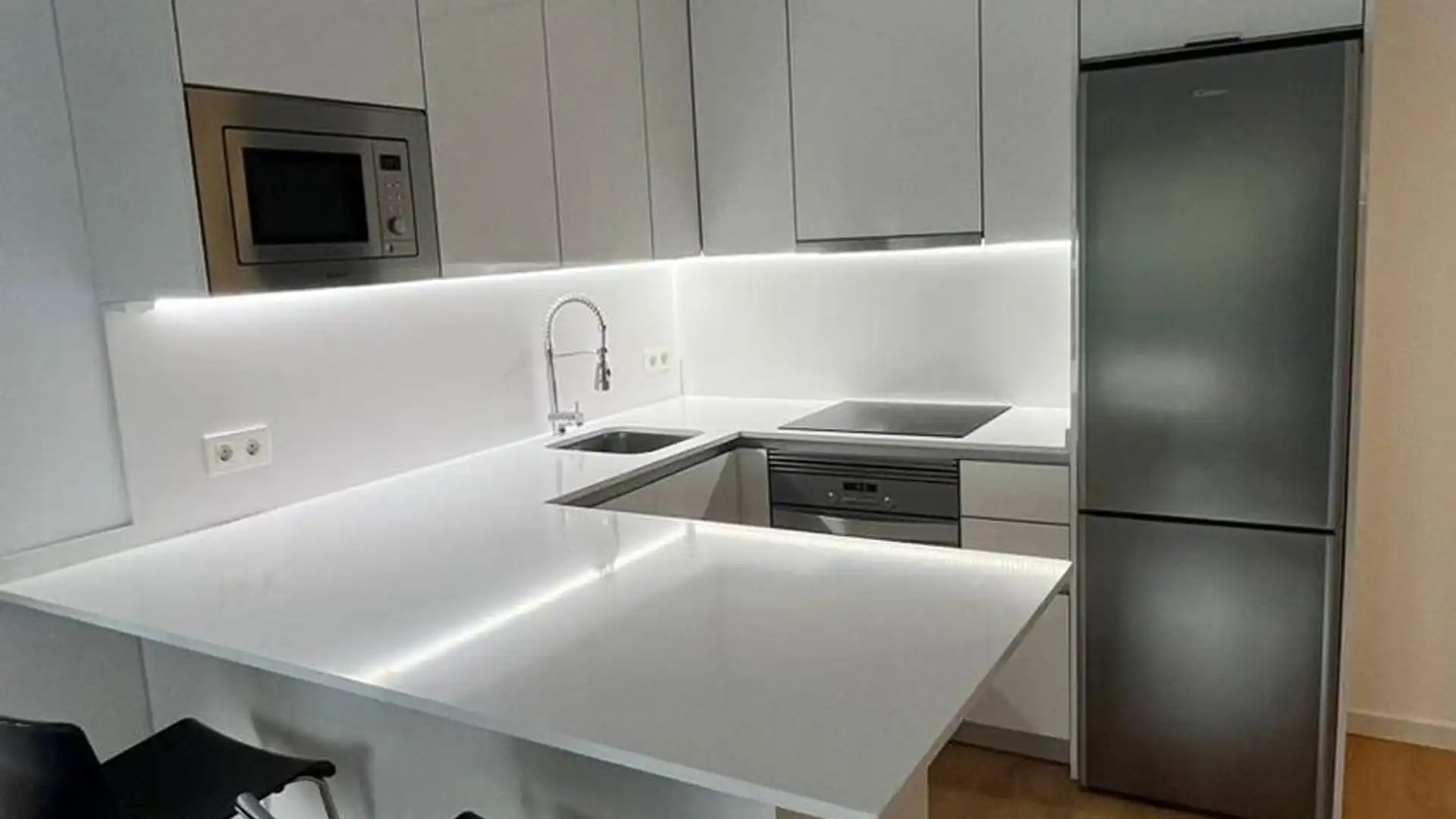 Cocina de Piso de alquiler en  Madrid Capital con Aire acondicionado y Amueblado