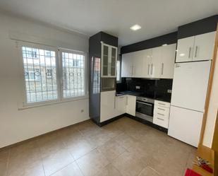 Kitchen of Flat to rent in Narón  with Oven