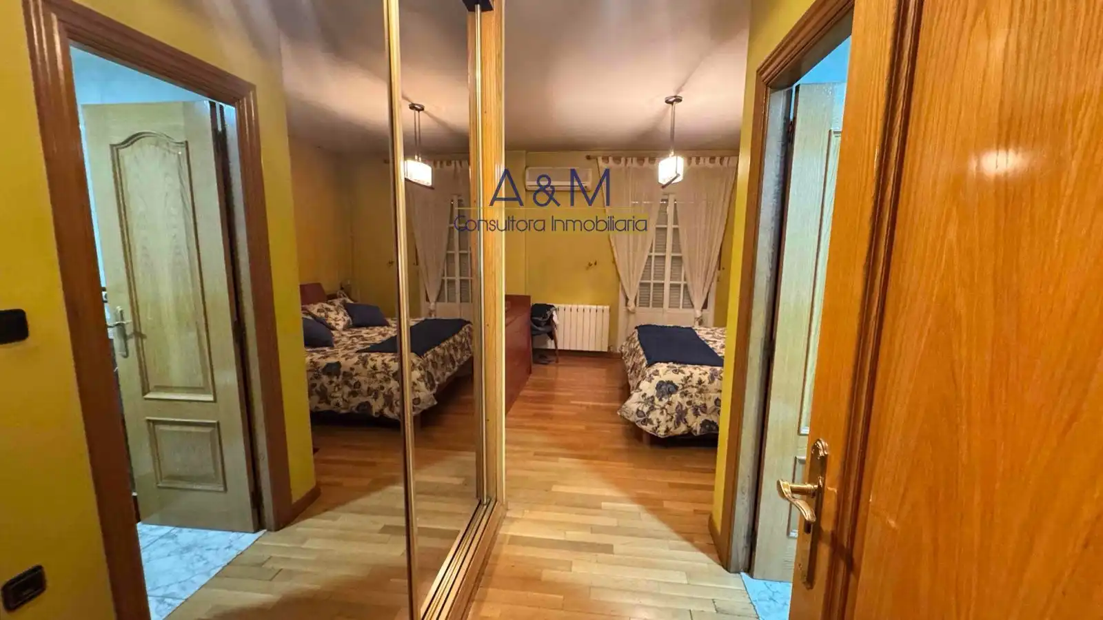 Bedroom of Houses for sale in Santovenia de Pisuerga  with Air Conditioner, Heating and Terrace