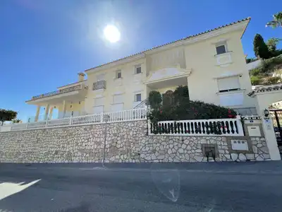 Villa avec piscine à vendre à Riviera del Sol