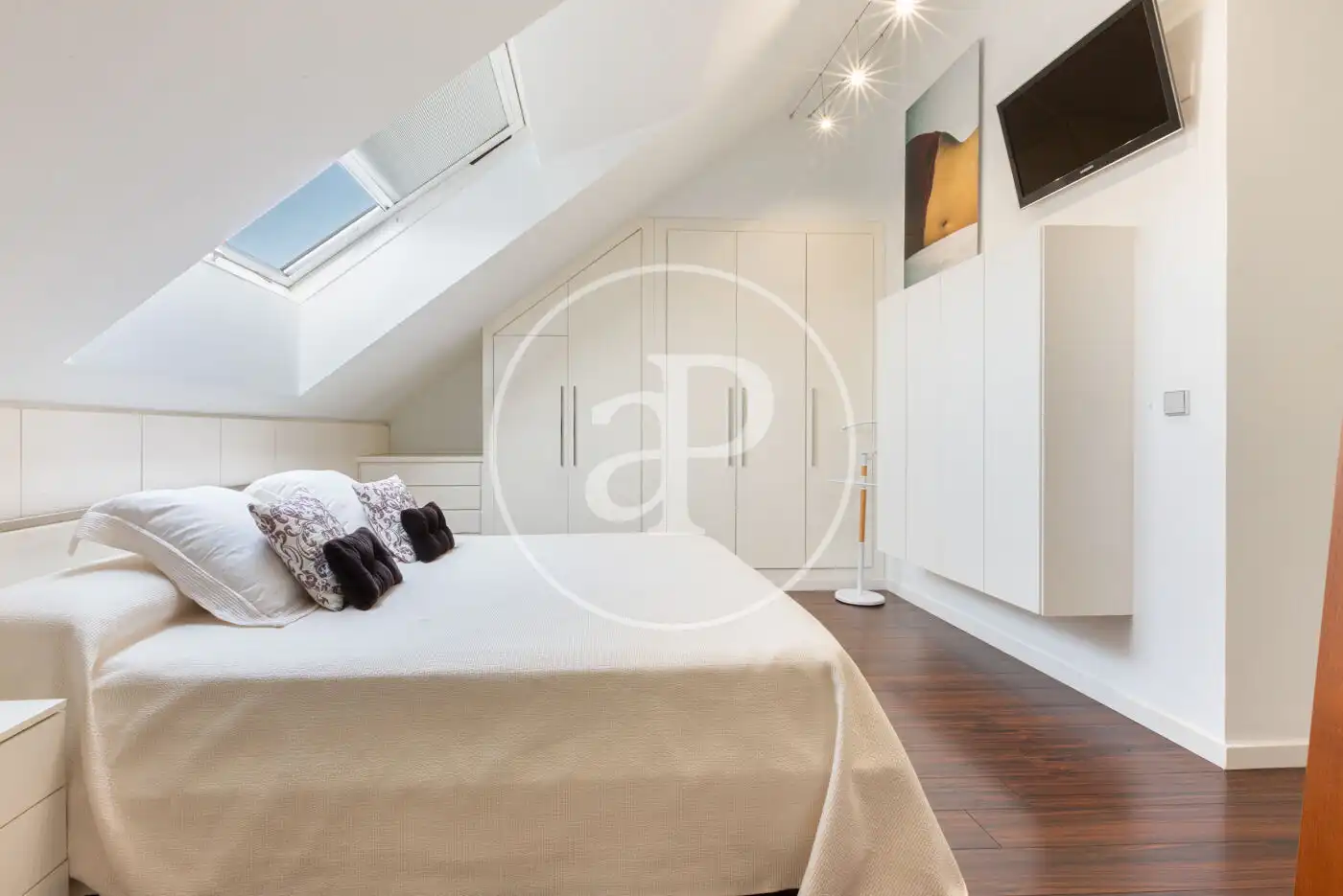 Schlafzimmer von Dachboden zum Verkauf in Valencia mit Klimaanlage, Heizung und Terrasse