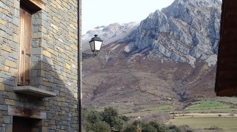 Foto 2 de Casa adosada en venda a Valle de Lierp, Huesca