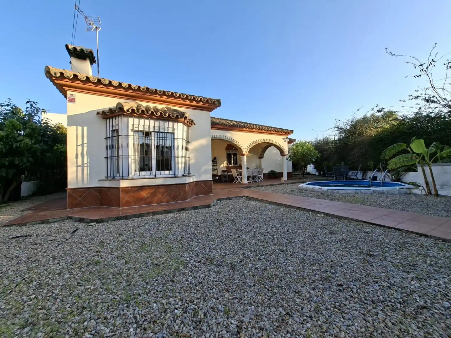 Exterior view of Houses for sale in Chiclana de la Frontera  with Private garden