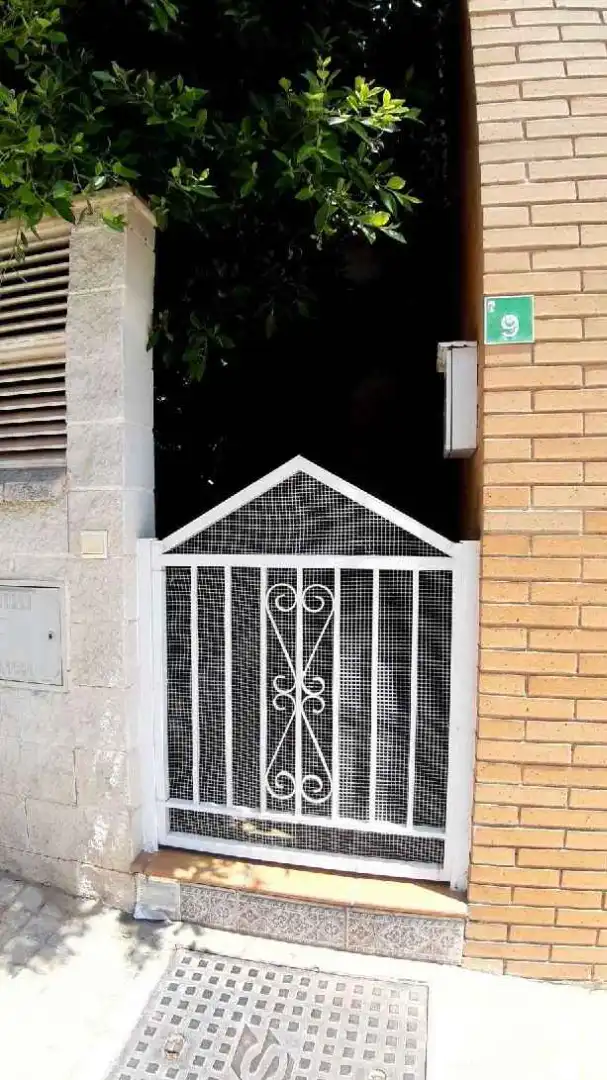 Reihenhaus mit Garten zum Verkauf in Calle el Greco 9, imagen 4